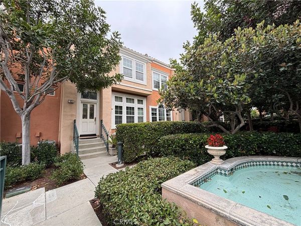 15 Cigliano Aisle, Irvine, CA 92606