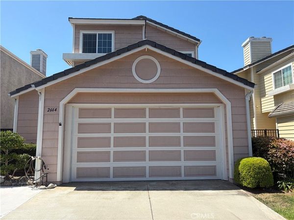2664 Woodbury, Torrance, CA 90503