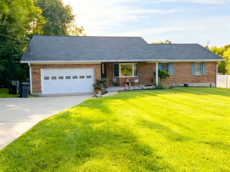 7303 Cincinnati Dayton Road, West Chester, OH 45069 Photo 1