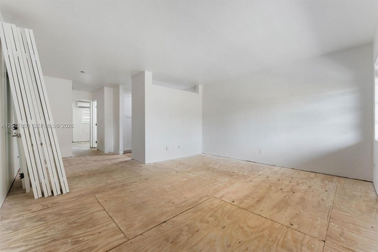900 Atlantic Shores Blvd , Unit 130, Hallandale Beach, FL 33009 Photo