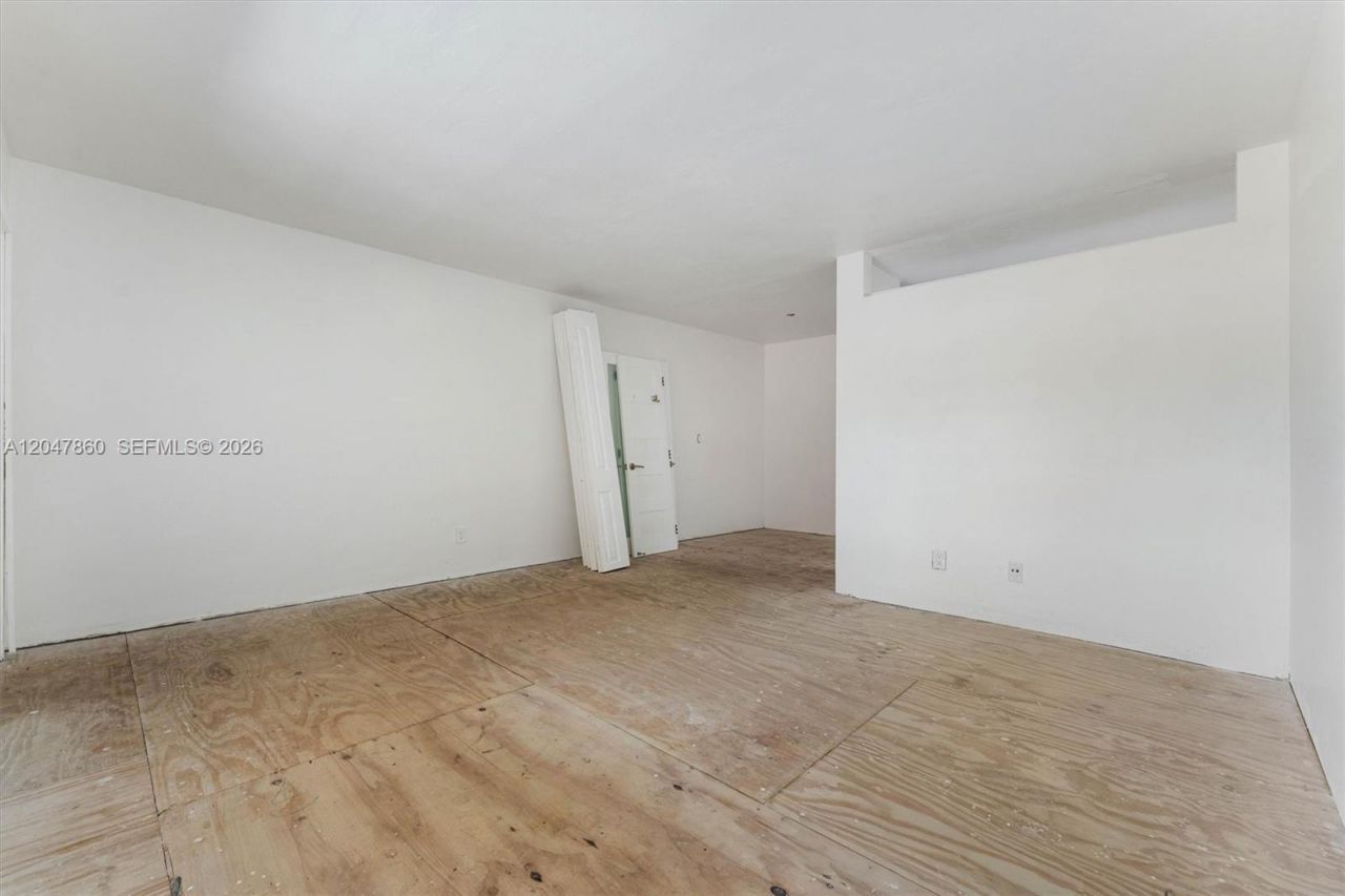 900 Atlantic Shores Blvd , Unit 130, Hallandale Beach, FL 33009 Photo