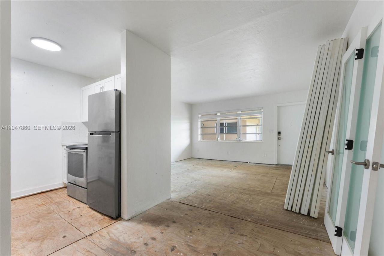 900 Atlantic Shores Blvd , Unit 130, Hallandale Beach, FL 33009 Photo