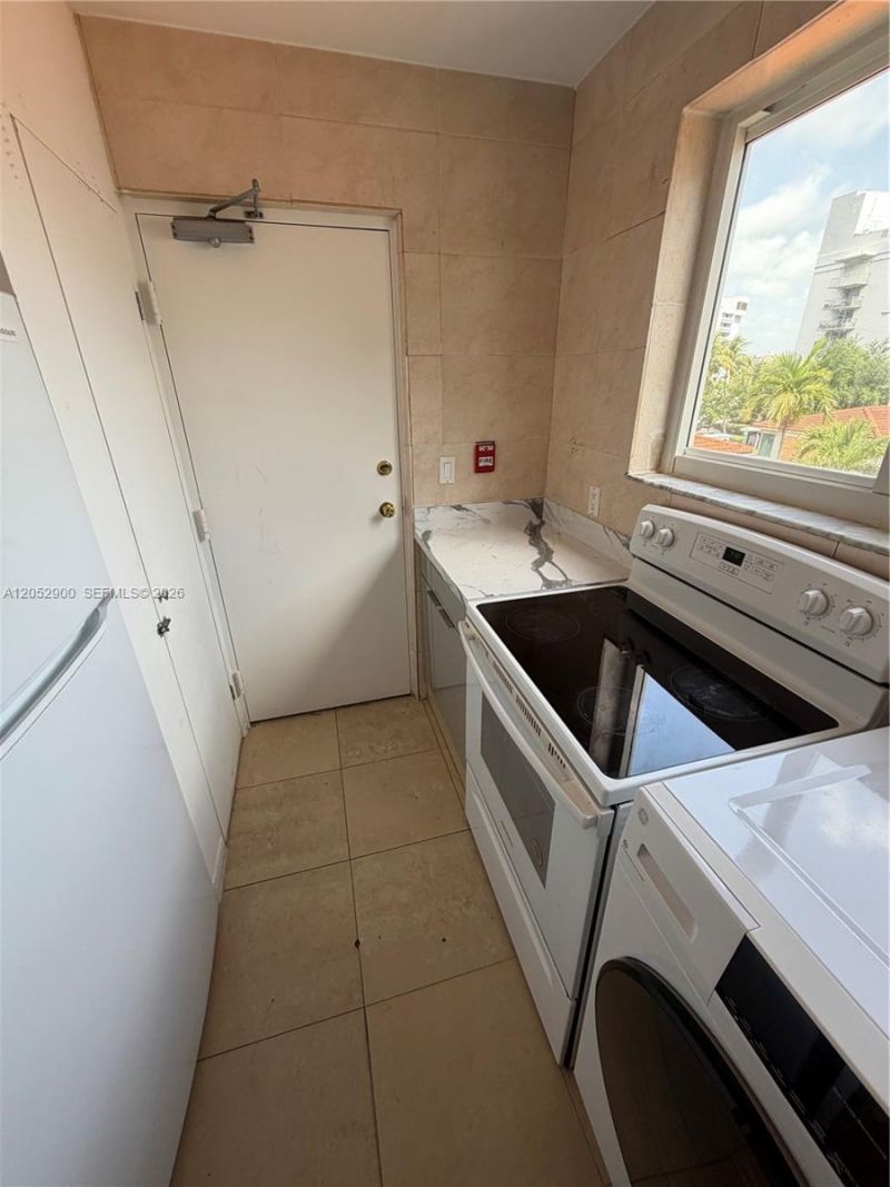 6767 Indian Creek Dr, Unit 3B, Miami Beach, FL 33141 Photo