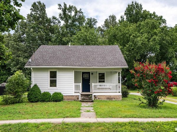 211 CHESTNUT Street, Cambria, IL 62915