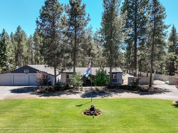 15775 Twin Drive, La Pine, OR 97739