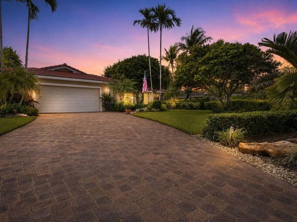 4060 Cypress Hammock Lane, Pompano Beach, FL 33069