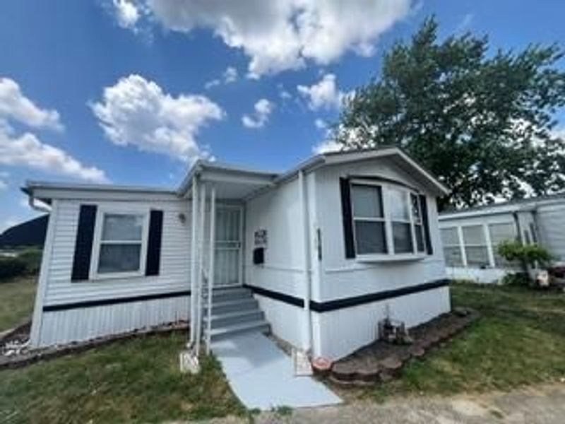 5169 Sportscraft Drive, Dayton, OH 45414 Photo 1