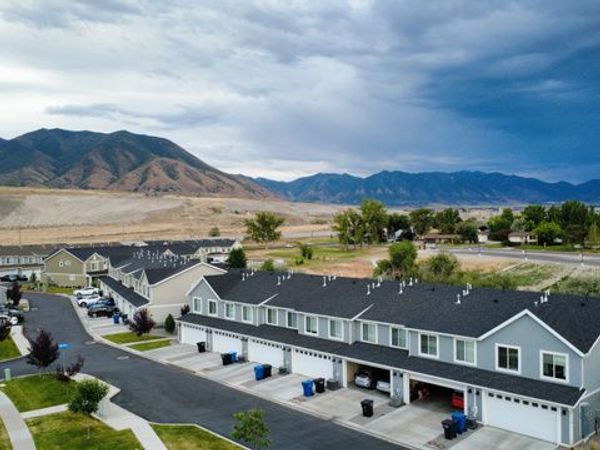 562 E HAL ST N, Unit 152, Stansbury Park, UT 84074