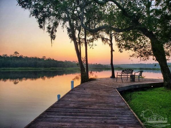 6027 N Airport Rd, Milton, FL 32583