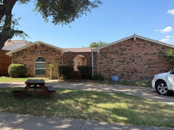 1801 Tameria Drive, Irving, TX 75060