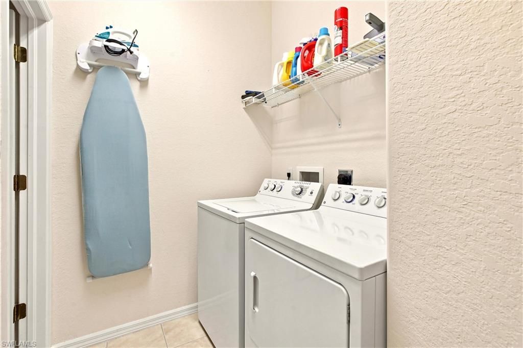 4874 Hampshire Ct, Unit 303, Naples, FL 34112 Photo