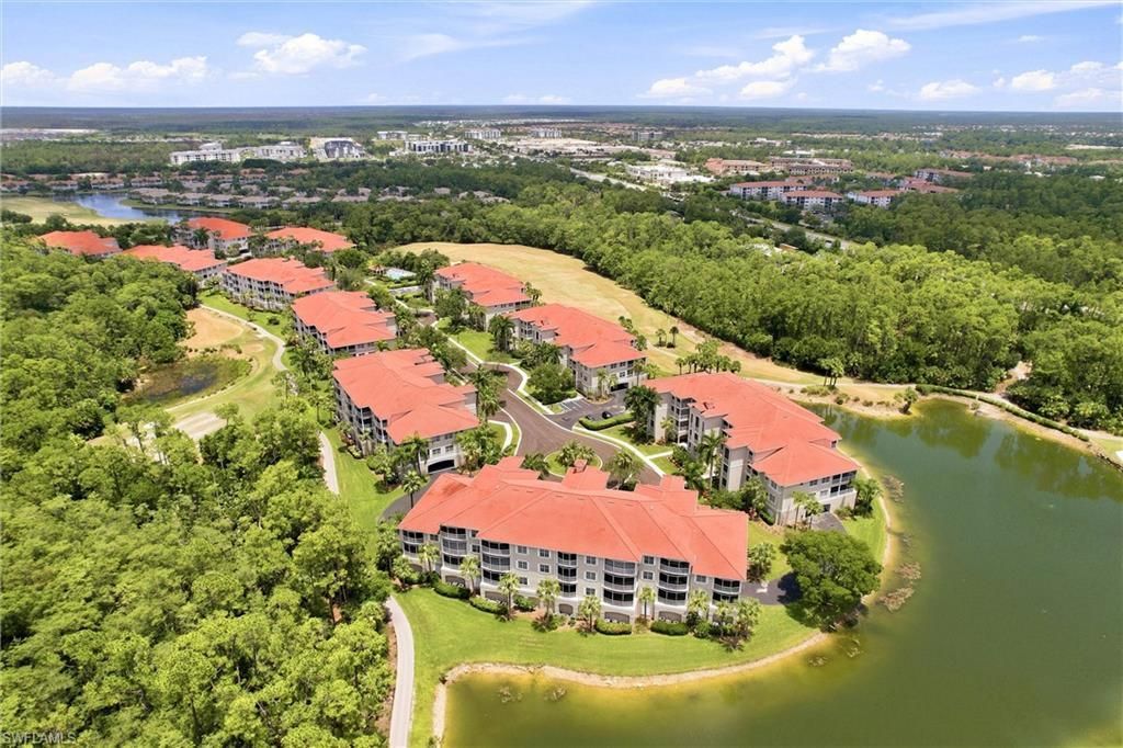 4874 Hampshire Ct, Unit 303, Naples, FL 34112 Photo