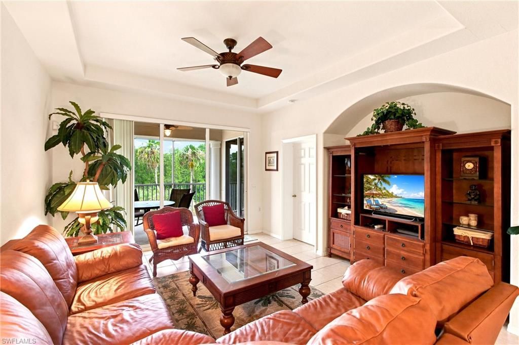 4874 Hampshire Ct, Unit 303, Naples, FL 34112 Photo