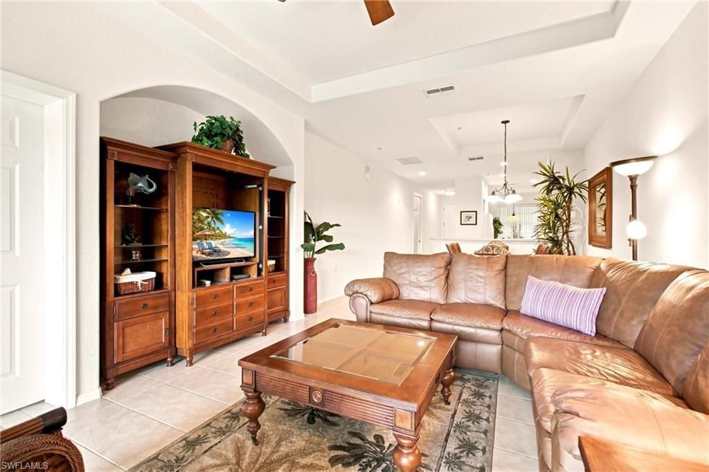 4874 Hampshire Ct, Unit 303, Naples, FL 34112 Photo