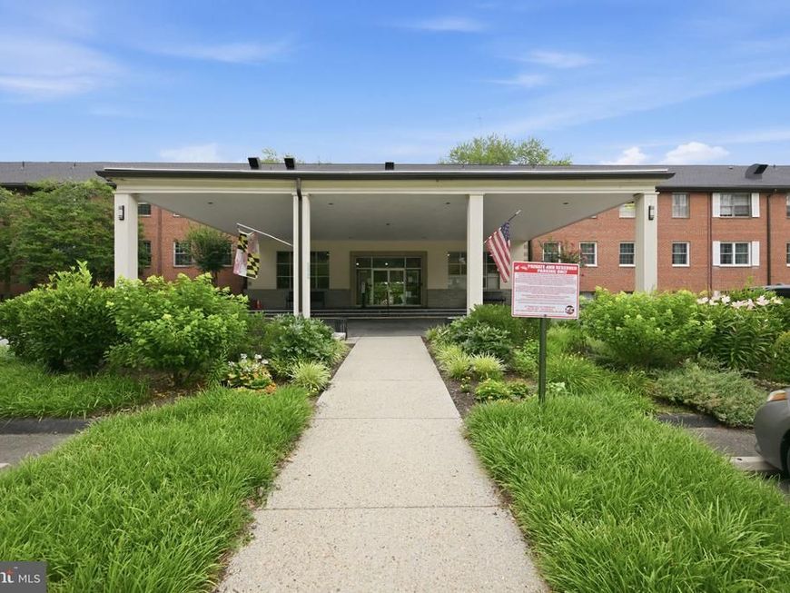 5301 Westbard Circle, Unit 334, Bethesda, MD 20816 Main Photo