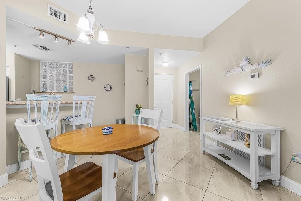 12505 Mcgregor Blvd , Unit 107, Fort Myers, FL 33919 Photo