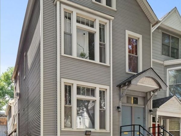 2742 N Seminary Avenue , Unit CH2, Chicago, IL 60614