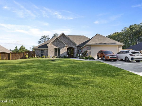 134 N Slade Road, Sumrall, MS 39482