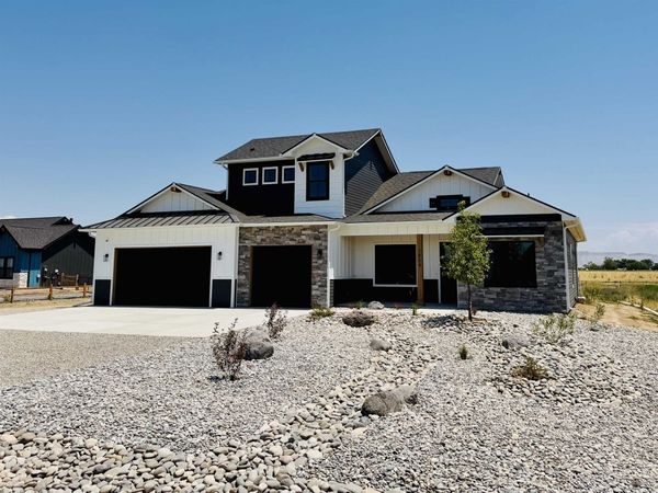 1924 K Road , Fruita, CO 81521