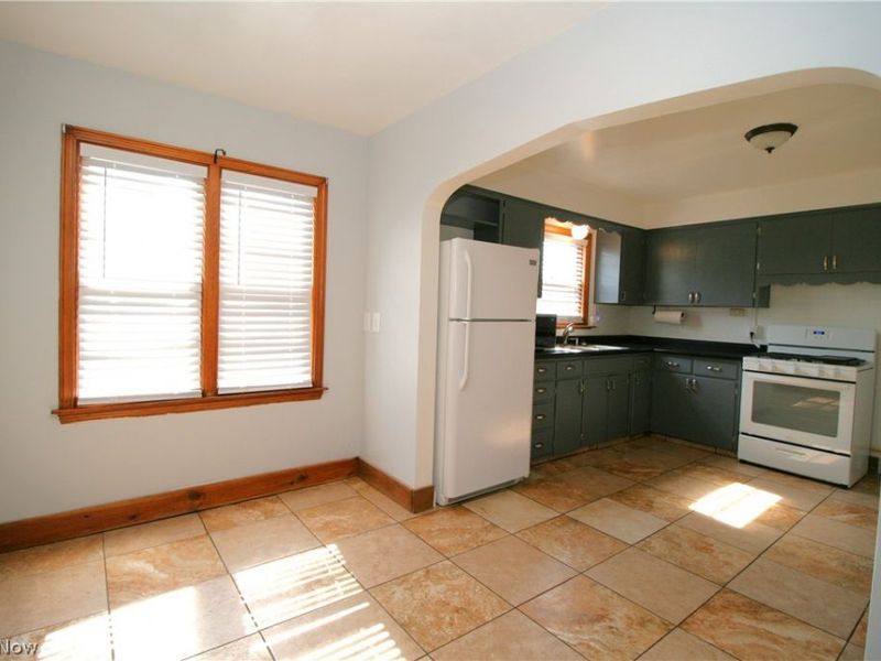 177 Willard Avenue SE, Warren, OH 44483 Photo 9