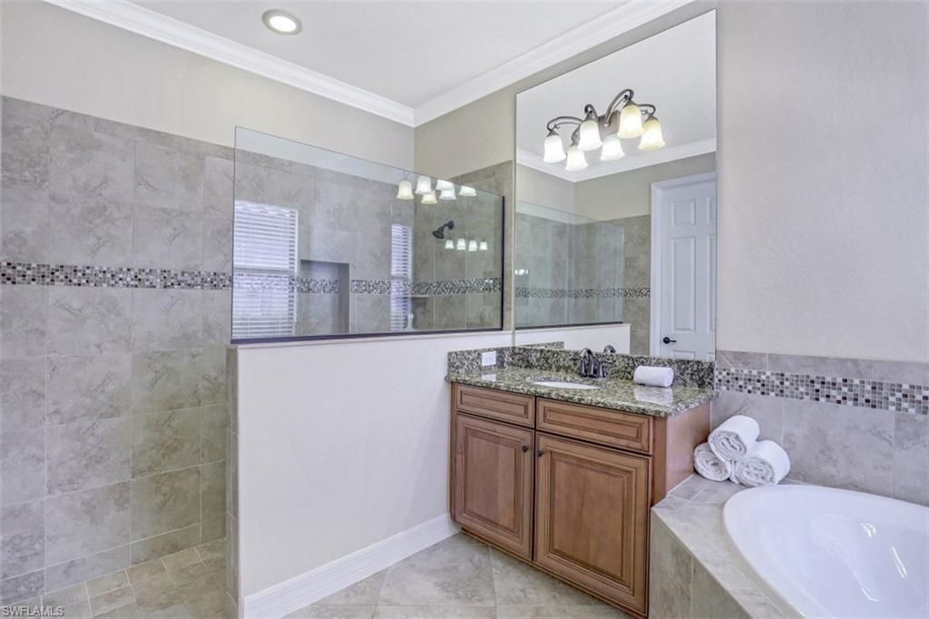 9530 Piacere Way , Naples, FL 34113 Photo