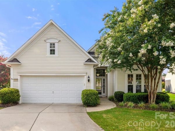 3030 Voyageurs Way , Fort Mill, SC 29707