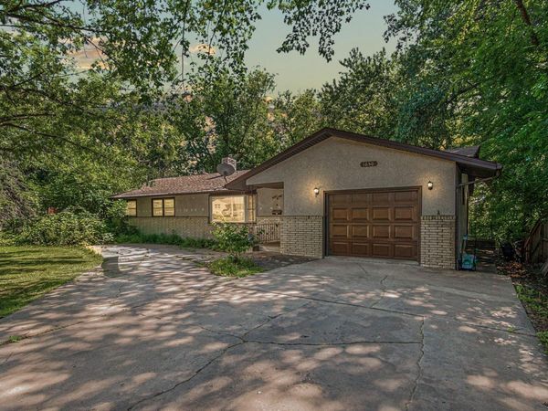 1650 Upper Afton Road, Saint Paul, MN 55106