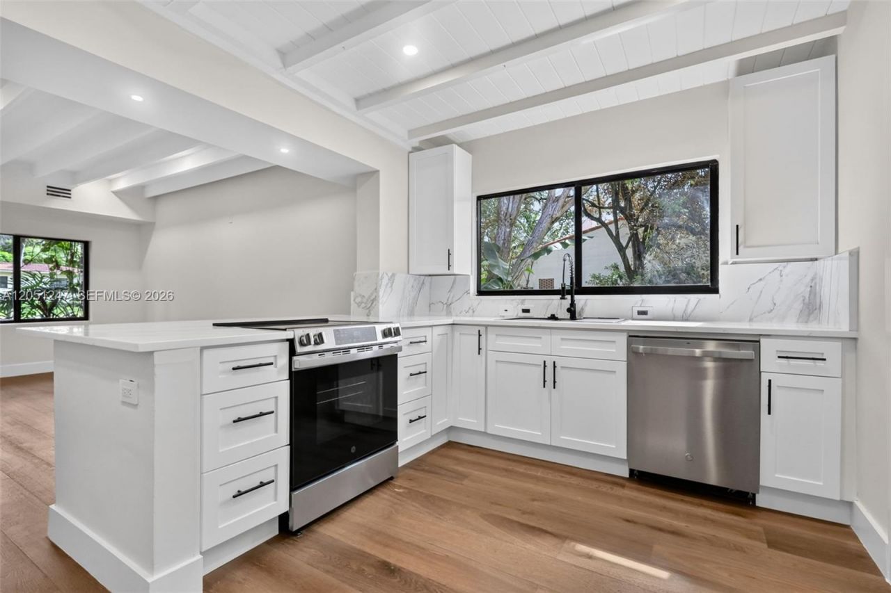 76 NW 97th St, Miami Shores, FL 33150 Photo