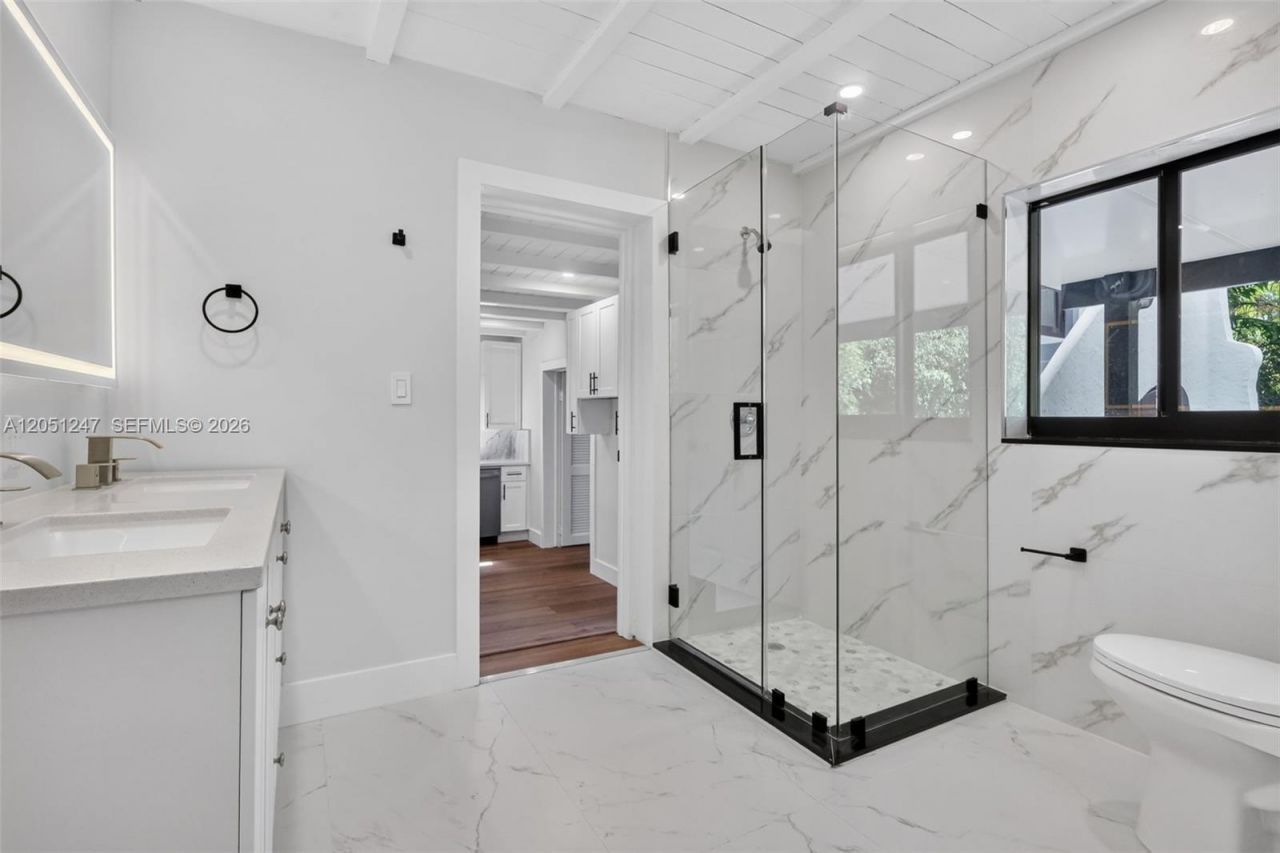 76 NW 97th St, Miami Shores, FL 33150 Photo
