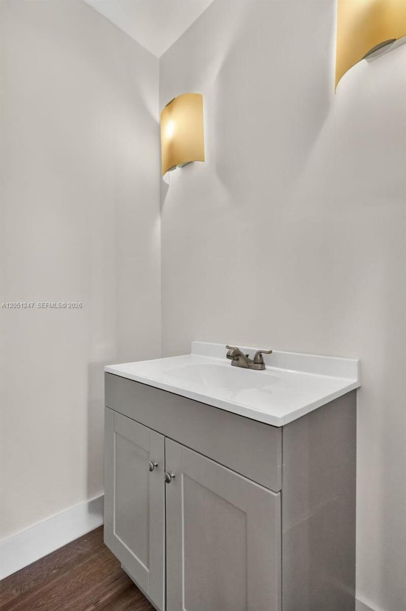 76 NW 97th St, Miami Shores, FL 33150 Photo