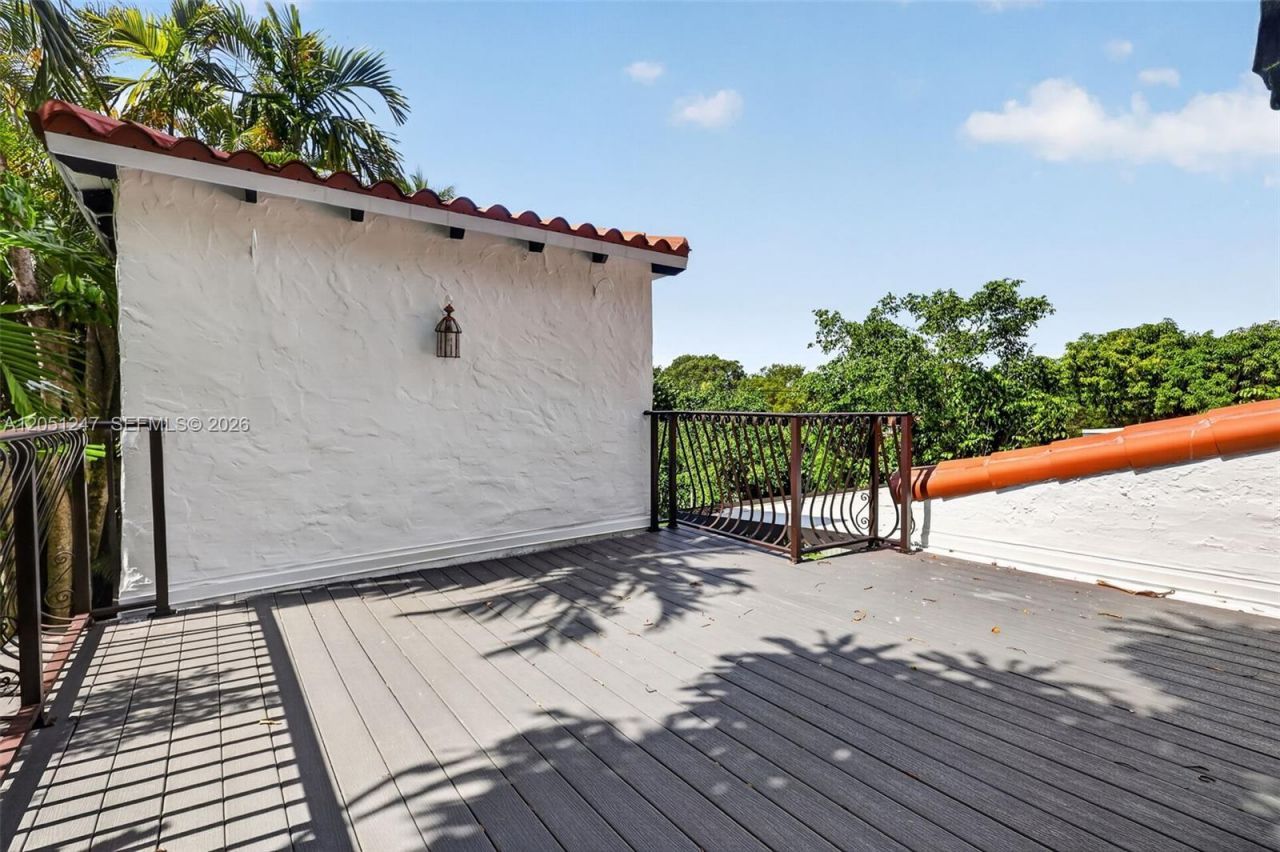 76 NW 97th St, Miami Shores, FL 33150 Photo