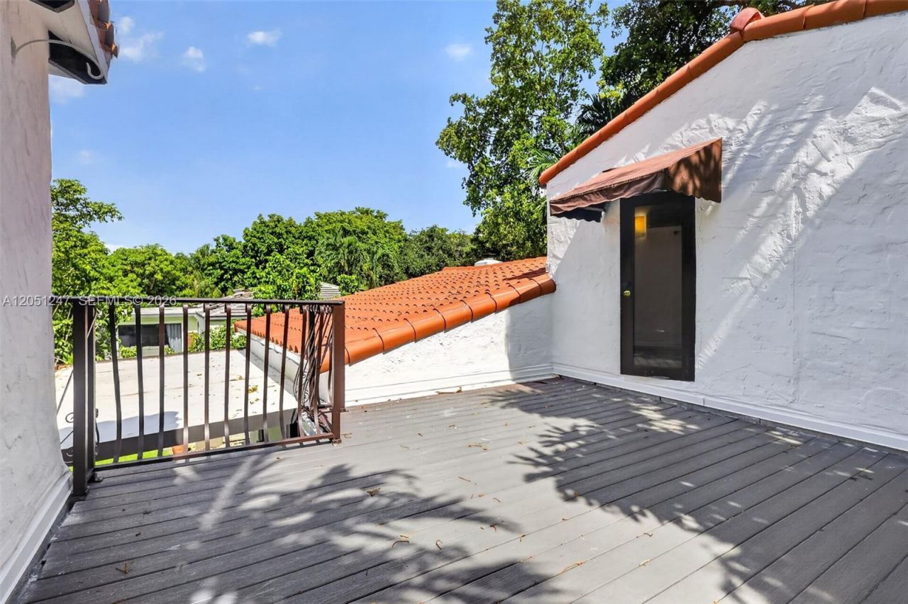 76 NW 97th St, Miami Shores, FL 33150 Photo