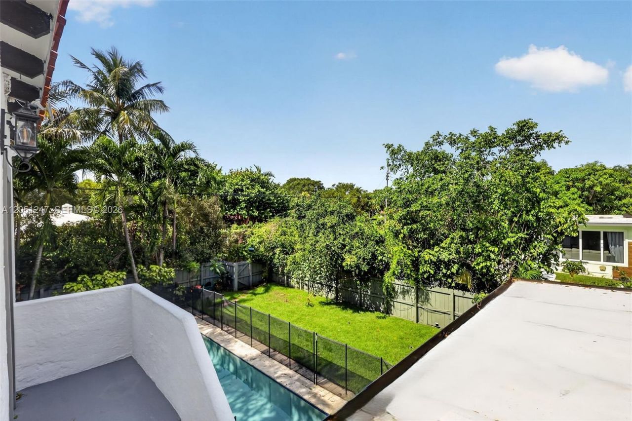 76 NW 97th St, Miami Shores, FL 33150 Photo