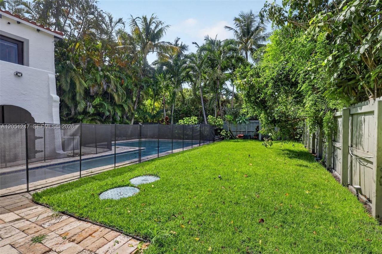 76 NW 97th St, Miami Shores, FL 33150 Photo