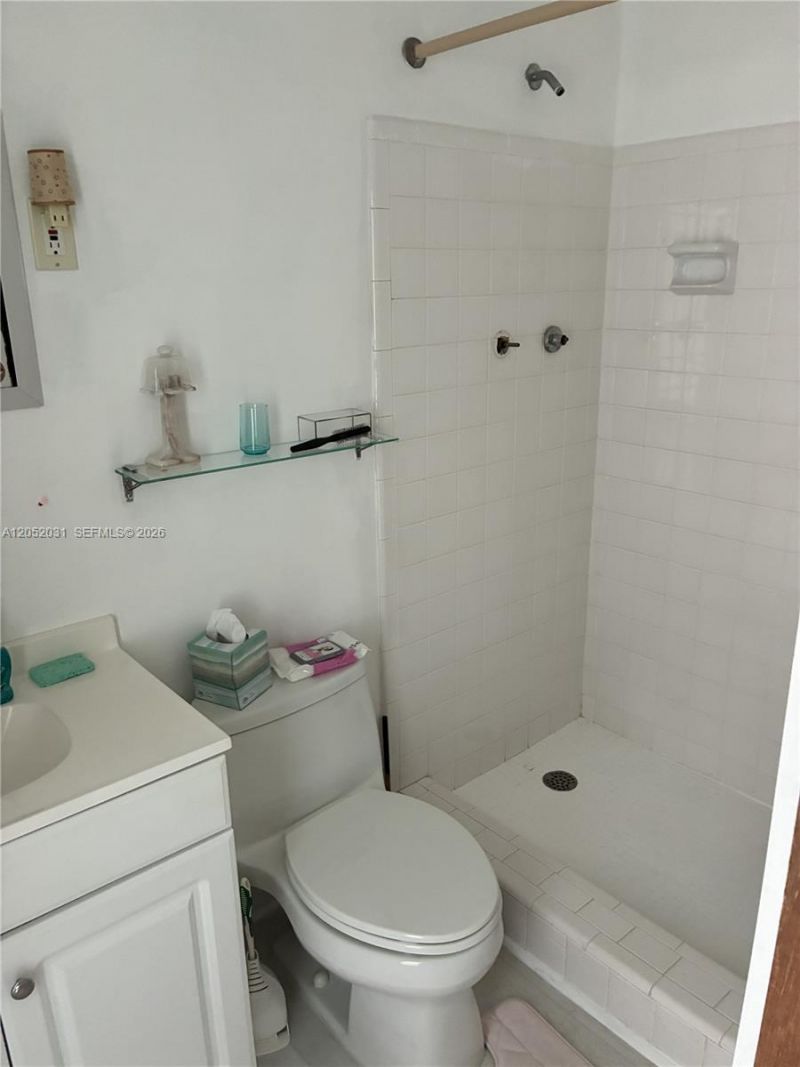 19120 Bel Aire Dr, Cutler Bay, FL 33157 Photo