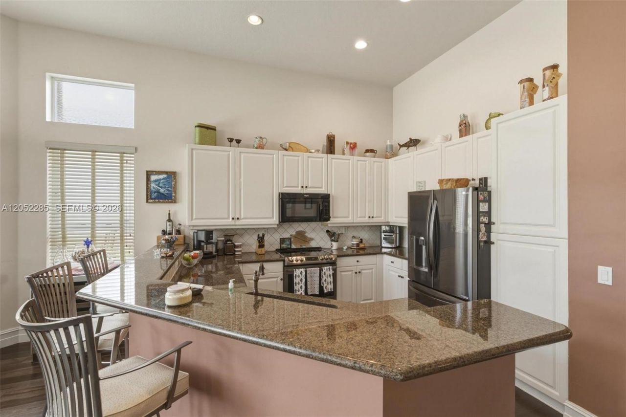 5818 NW 126th Ter, Coral Springs, FL 33076 Photo