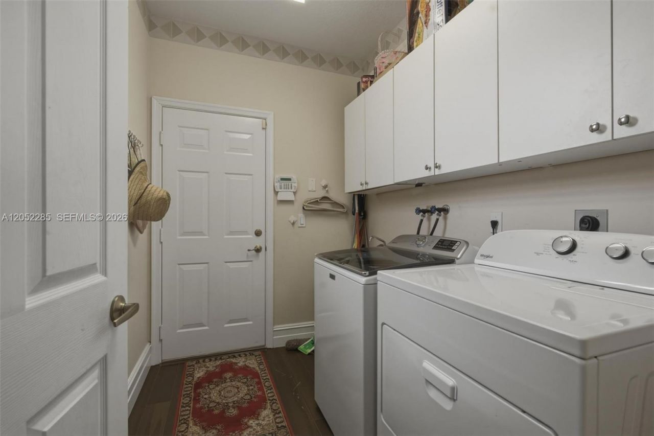 5818 NW 126th Ter, Coral Springs, FL 33076 Photo