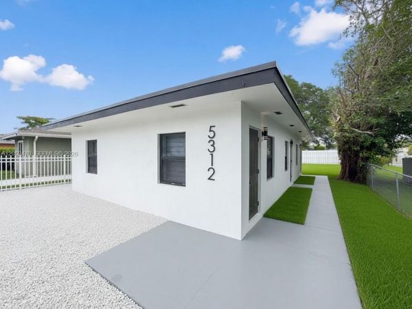 5312 NW 24th Ct , Miami, FL 33142