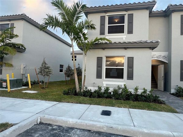 106 SE 11th CT , Unit 106, Florida City, FL 33034