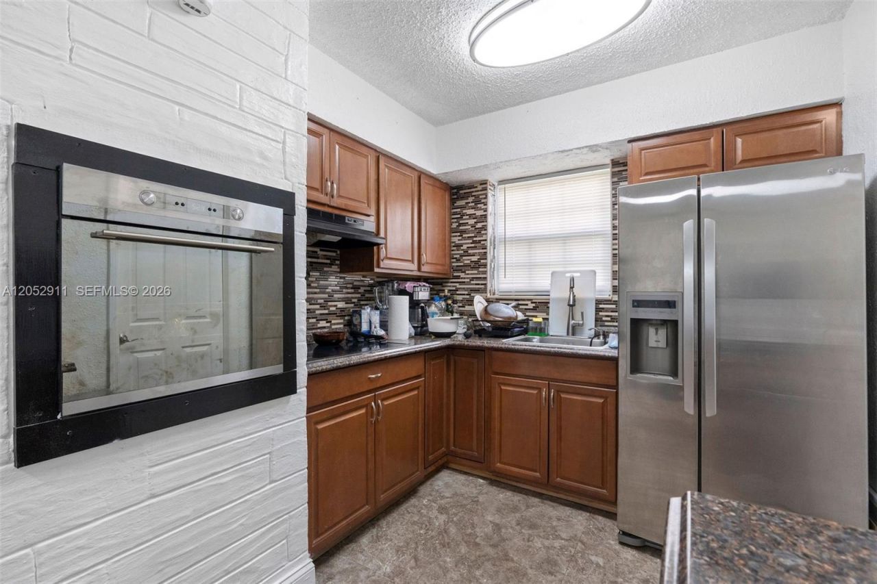 7501 Granada Blvd , Miramar, FL 33023 Photo