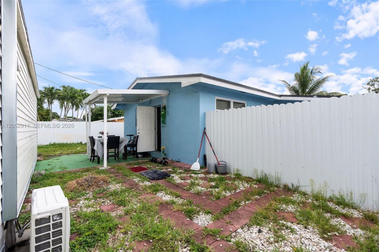 7501 Granada Blvd , Miramar, FL 33023 Photo