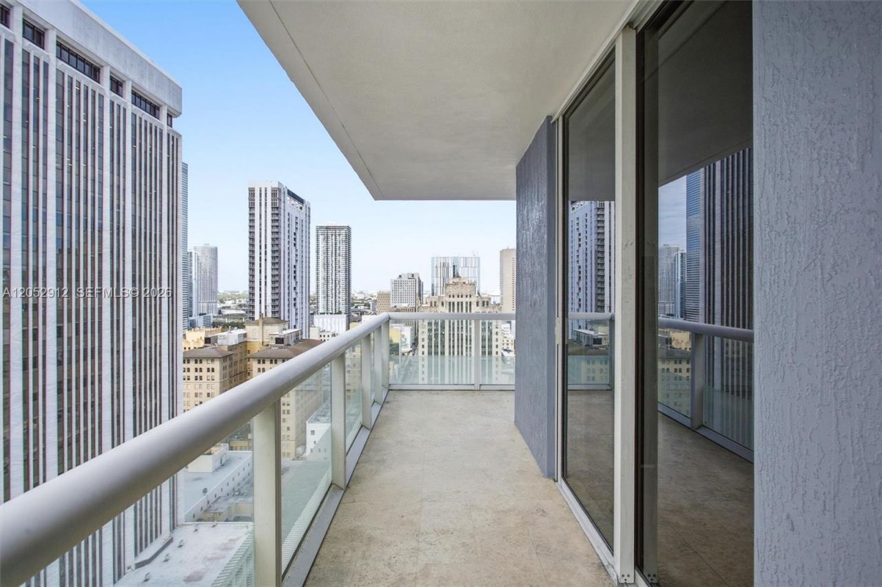 50 Biscayne Blvd , Unit 2510, Miami, FL 33132 Photo