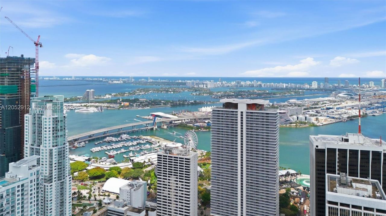50 Biscayne Blvd , Unit 2510, Miami, FL 33132 Photo