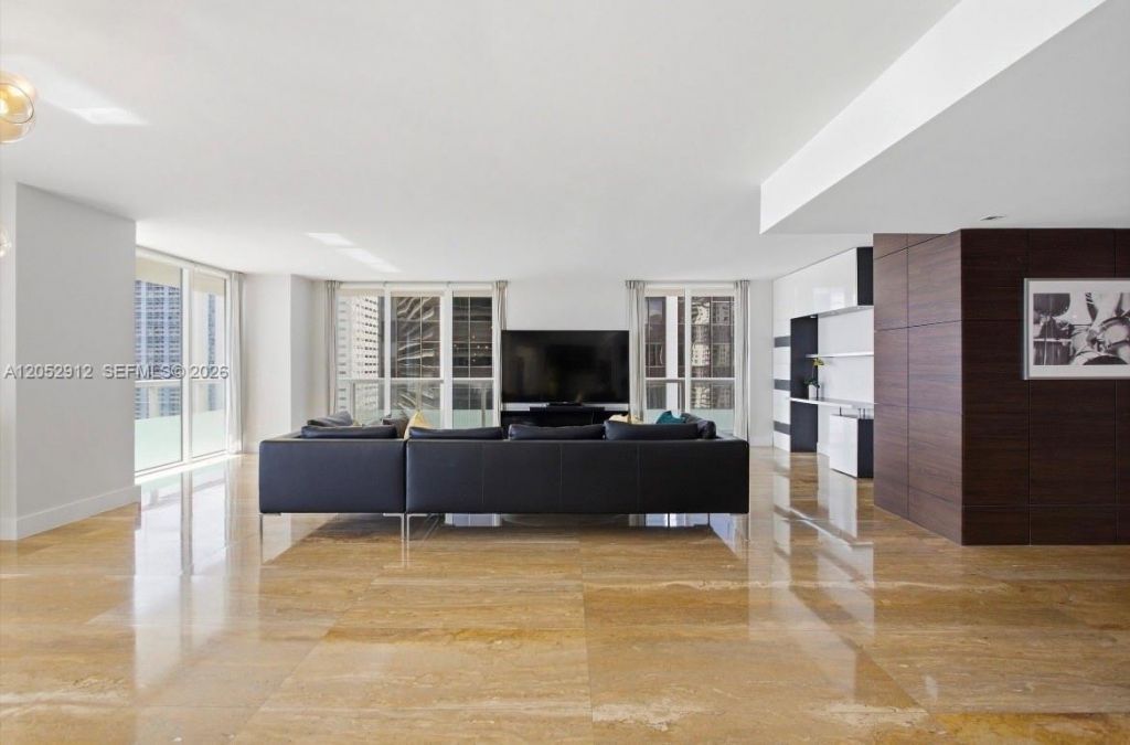 50 Biscayne Blvd , Unit 2510, Miami, FL 33132 Photo