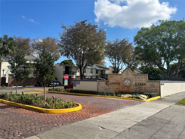 8311 SW 142nd Ave, Unit J202, Miami, FL 33183