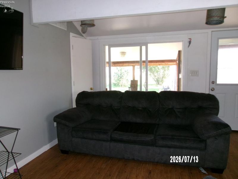 208 W Washington Street, Oak Harbor, OH 43449 Photo 9