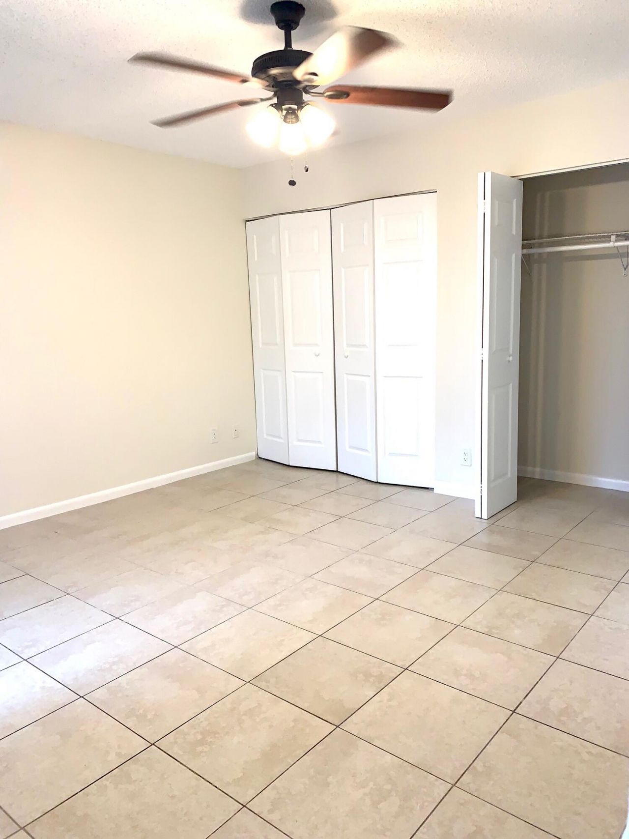 3104 Waterview Circle, Palm Springs, FL 33461 Photo