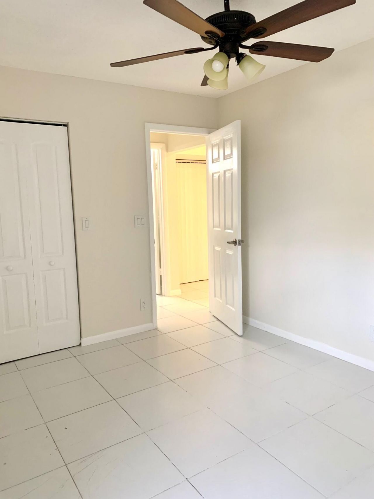 3104 Waterview Circle, Palm Springs, FL 33461 Photo