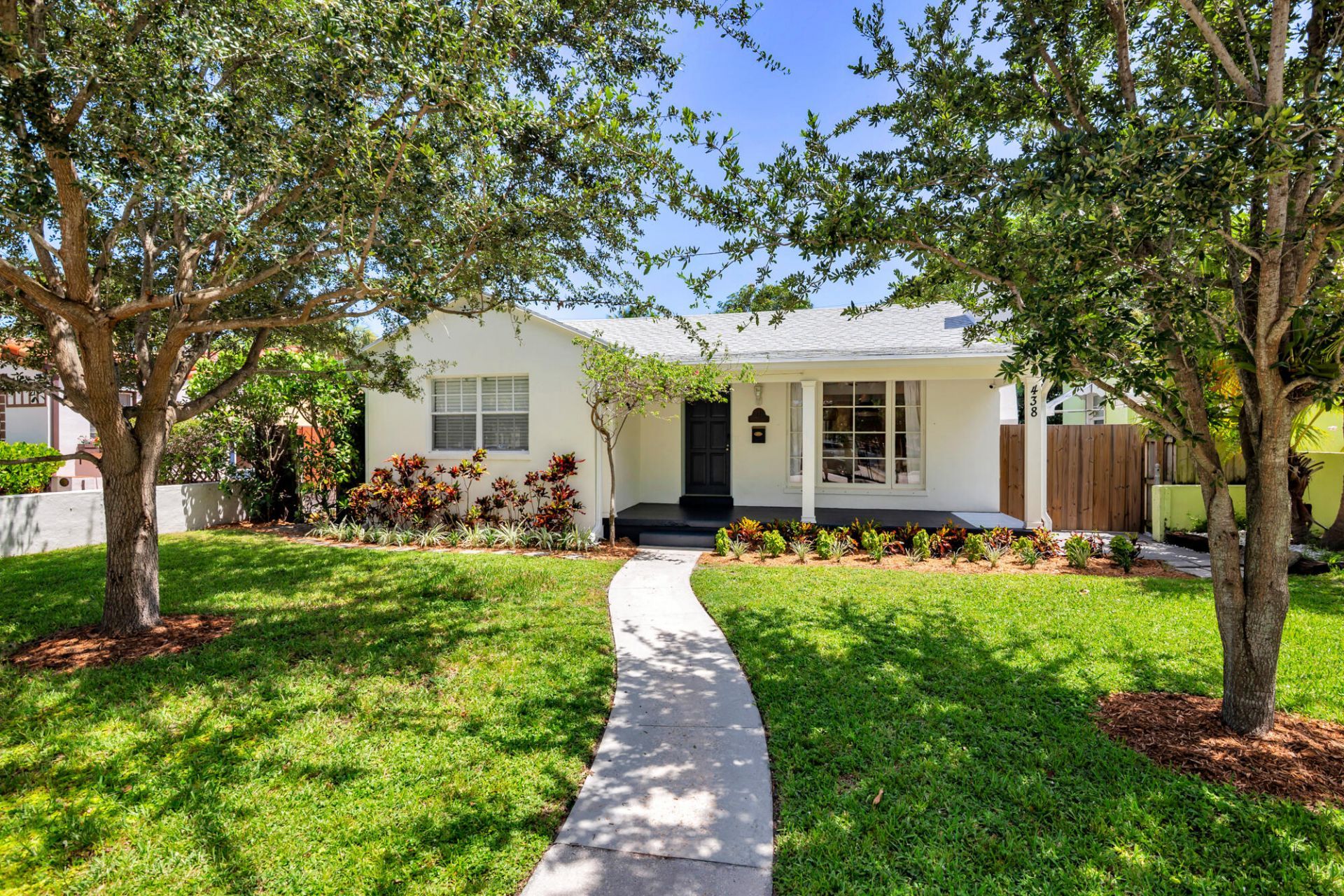 438 38th Street, West Palm Beach, FL 33407 Photo