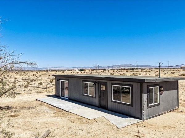 81884 Montgomery Road, 29 Palms, CA 92277